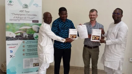 UNIVERSITÉ DE PARAKOU : Le livre Abc Taxa « champignons comestibles d&rsquo;Afrique de l&rsquo;Ouest » lancé