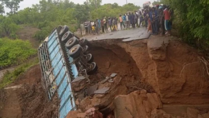 KANDI-MALANVILLE : La circulation bloquée suite à l’effondrement d’un pont