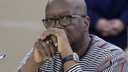INSTABILITE POLITIQUE EN AFRIQUE DE L’OUEST :  Le virus s’empare du Burkina et emporte Rock Christian Kaboré
