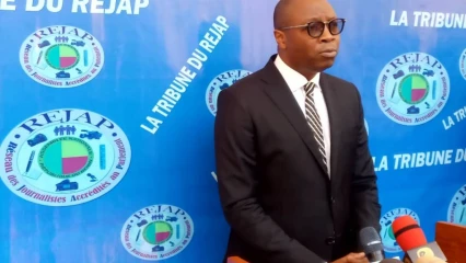 PRESENTATION DU BUDGET DU MINISTÈRE DE LA COMMUNICATION ET DE LA POSTE : Alain Orounla défend un budget de 13. 834.219.000  . L&rsquo;accès de tous les béninois à l&rsquo;information garanti en 2020