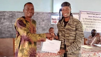 FORMATION DES ARTISTES DU BORGOU SUR LA COMPOSITION ET LE MARKETING MUSICAL : Mamadou Garou N&rsquo;Douro Bagoudou pour la valorisation du potentiel culturel