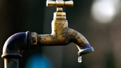 Malgré la canicule à Parakou: des habitants de Kpérou-Guéra privés d’eau de la Soneb depuis plusieurs jours 