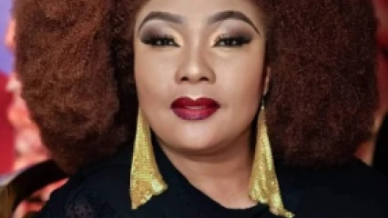 NIGÉRIA/À 57 ANS : Cette actrice de Nollywood recherche urgemment un homme à marier