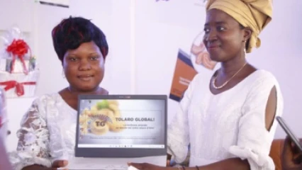 CONCOURS PHOTO SAINT VALENTIN DE TOLARO DÉLICES : Diane Kotoko remporte le 1er prix . Un coup d’essai, un coup de maître pour Tolaro Délices . Des lots très alléchants distribués aux gagnants