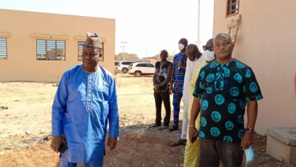 CONSTRUCTION DU CENTRE DU SPORT-ETUDE DE N&rsquo;DALI : Mathurin de Chacus satisfait de l&rsquo;évolution des travaux .Un taux d&rsquo;exécution de plus de 90%