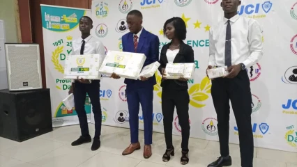 PROMOTION DE L’EXCELLENCE A LA FACULTÉ DE MÉDECINE DE L’UP : Dafra pharma prime les meilleurs étudiants
