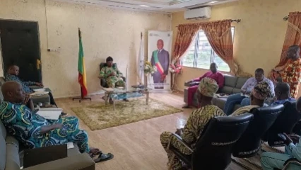Fermeture des embarcadères à Adjarra: le maire Wanvoegbe à l’écoute des opérateurs de Djavi Tokpa