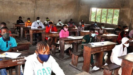 POUR AVOIR COUPÉ LES CHEVEUX DES CANDIDATS AU BACCALAURÉAT : Un préfet se fait limoger