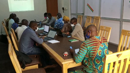 SYSTEME INFORMATISE DE SUIVI-EVALUATION  (SISE) : Un outil de l’Adécob pour des informations et données statistiques  fiables . Les acteurs communaux de Parakou et Tchaourou formés