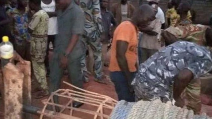 BENIN/COVE : Effondrement des abords d’un puits sur un puisatier