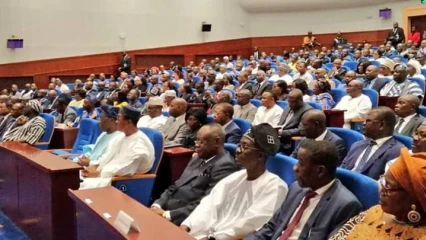 ÉCHOS DU DIALOGUE POLITIQUE : L’ordre du jour défini et les discussions entamées