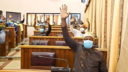 BENIN/BUDGET GENERAL DE L’ETAT 2021 : Les députés accordent leurs violons pour 2 452,192 milliards de francs Cfa