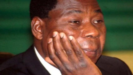 ÉDITO : Le masque est enfin tombé!