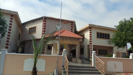 POUR UN SÉJOUR CLASSE, PAISIBLE, REPOSANT ET INOUBLIABLE À PARAKOU : Optez pour l&rsquo;Auberge « Sainte Marie et Marthe »  . Des chambres ventilées et climatisées à des prix cadeaux