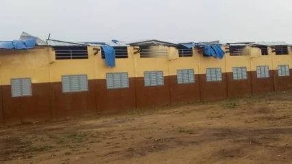 Kouandé/Suite au vent violent survenu dans l&rsquo;arrondissement de Guilmaro: plusieurs salles de classe décoiffées à l&rsquo;Epp Bounkossorou