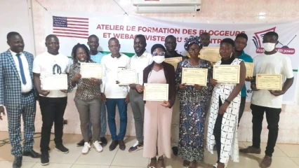 DETECTION ET DECONSTRUCTION DES FAKE NEWS : Des blogueurs et web activistes formés à Natitingou