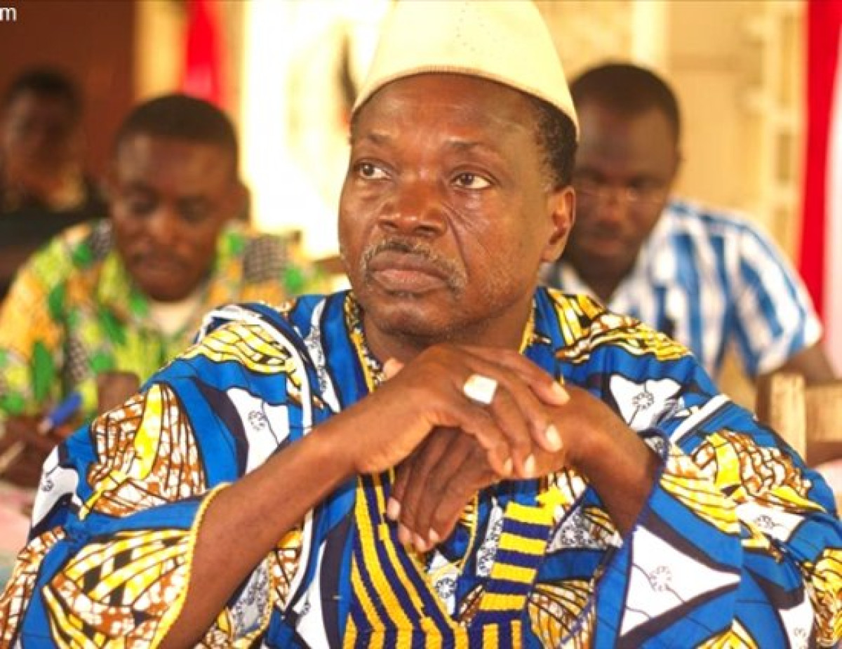 UNE VIE UN METIER : Le professeur Léon Bio Bigou fait le récit de son parcours .« Il est nécessaire que le Bénin revoit de fond en comble son système éducatif, que ce soit de la maternelle au supérieur », a-t-il martelé