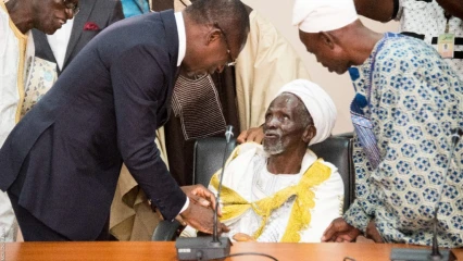 APRES LA RENCONTRE DE LA DÉLÉGATION DE TCHAOUROU AVEC BONI YAYI,  L’He Bagoudou annonce une autre rencontre avec Patrice Talon ce soir