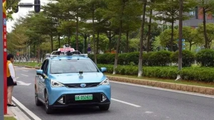 CHINE  : Désormais des taxis sans conducteurs en circulation