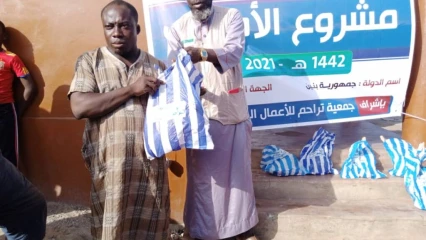 CELEBRATION DE LA FETE DE TABASKI A PARAKOU : L’Ong Al-Islaah a fait don de 130 bœufs et 25 moutons immolés aux fidèles musulmans . L’appui des Emirates Red Crescent et des Koweïtiens salué