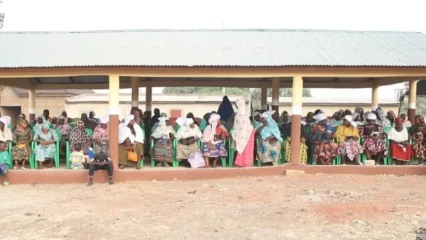Marché de soubroukou: les femmes bénéficiaires remercient Richard Boni Ouorou