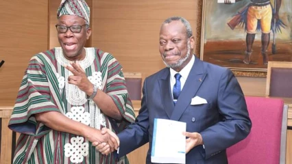 COUR CONSTITUTIONNELLE DU BÉNIN : Des hommages rendus à Théodore Holo et Robert Dossou