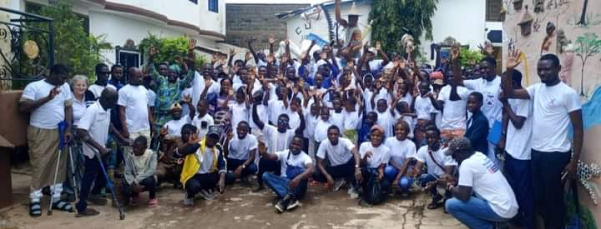 JOURNÉE MONDIALE DES SOURDS :  L&rsquo;Ong Prunelle de Dieu promeut l&rsquo;inclusion et la diversité   . Le livre «Le sacrifice d&rsquo;une cause» de Emmanuel Yorou Sounon lancé    