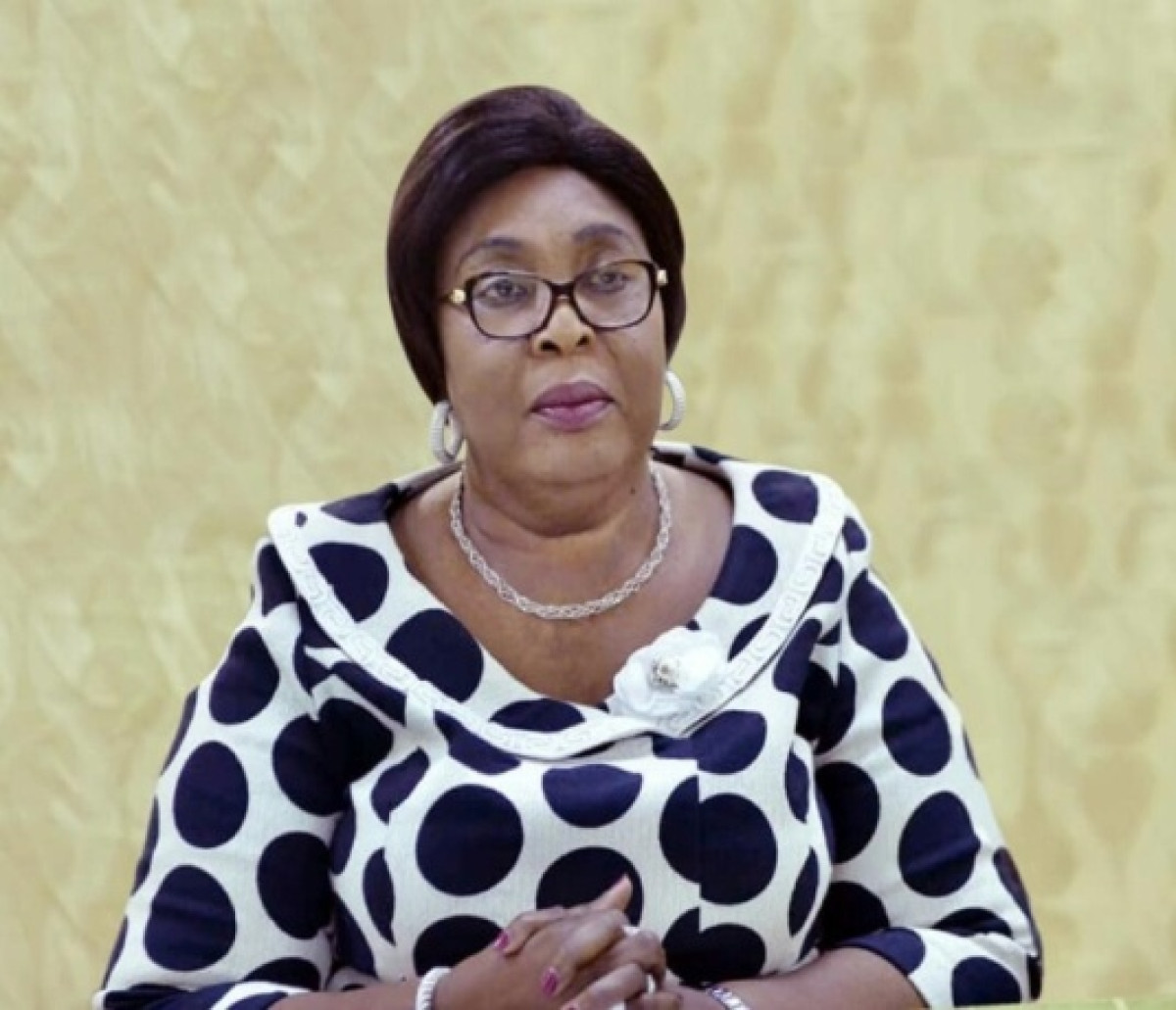 ARNAQUE DANS L’ORGANISATION DES CONCOURS AU BENIN : La ministre de la fonction publique appelle à la vigilance