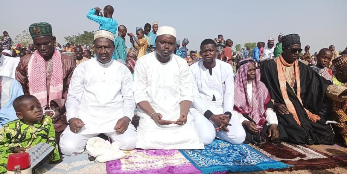 FÊTE DE RAMADAN À BANIKOARA : Le maire Tamou a imploré Allah pour la paix et la prospérité dans toutes les familles . Il a exhorté la population au respect des règles de bonne conduite sur les axes routiers