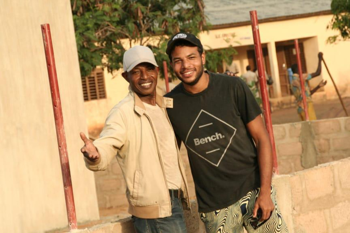 OEUVRES SOCIALES DE L’ONG SOMPEKIDS AU BENIN : Peter King Jr comme son père, au service de la communauté