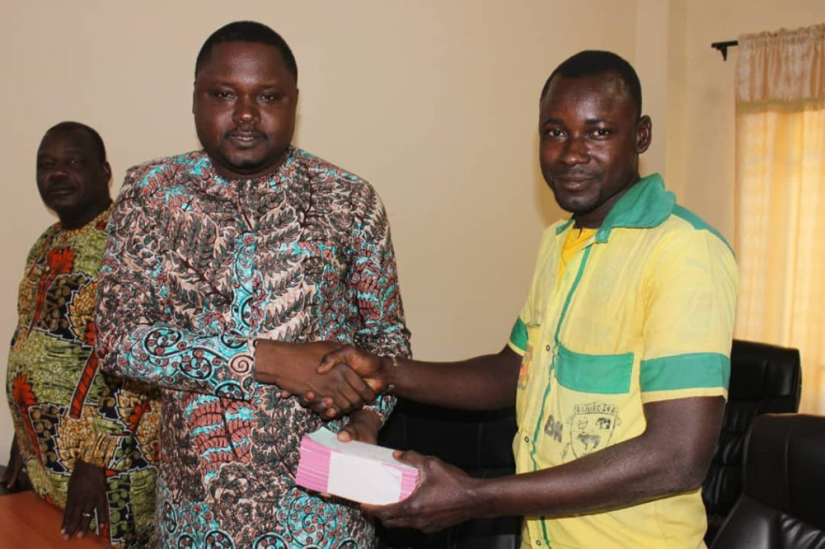 MOBILISATION DES RESSOURCES À BANIKOARA : Le maire Sarako Tamou met à contribution les conducteurs de Taxi-moto