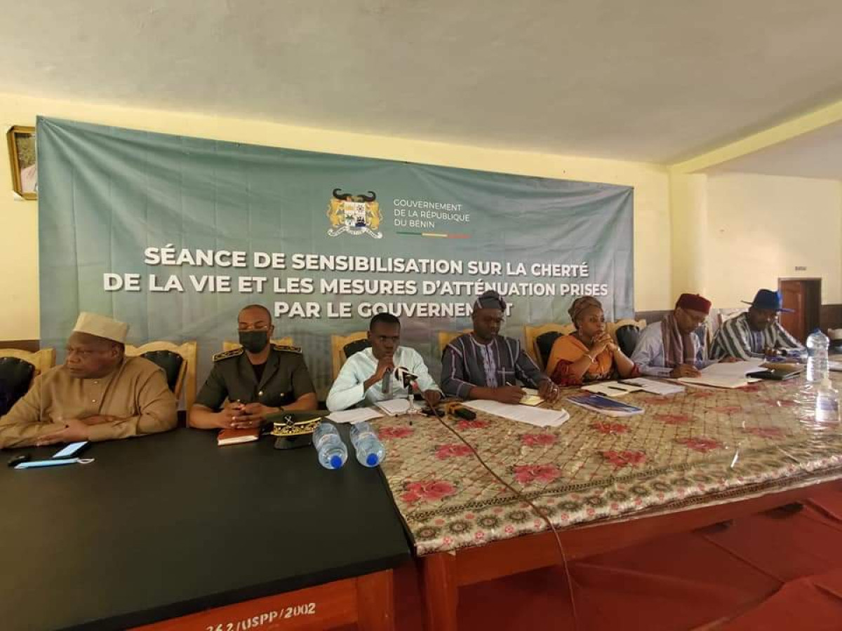 TOURNÉE DE SENSIBILISATION DU GOUVERNEMENT SUR LA CHERTÉ DE LA VIE : À Kalalé, Adambi, Aurélie Adam Soulé et Gbian convainquent les populations