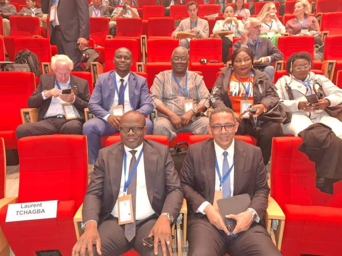 PARTICIPANT À L&rsquo;ASSEMBLÉE MONDIALE DU RIOB EN FRANCE :  Le ministre Adambi partage l&rsquo;expérience du Bénin dans la gestion des bassins 