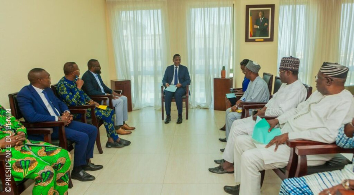 AUDIT DU FICHIER ÉLECTORAL EN PRÉLUDE AUX ÉLECTIONS GÉNÉRALES DE 2026 : Le ministre Détchénou et le cadre de concertation de l&rsquo;opposition échangent 