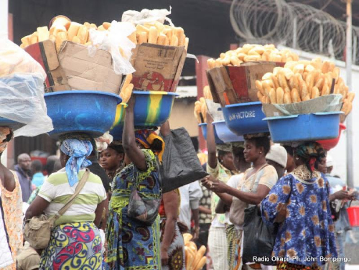 MALGRÉ LES MISES EN GARDE DU DDIC AUX REVENDEURS : La baguette de pain salé toujours livrée à 150 Fcfa à Parakou