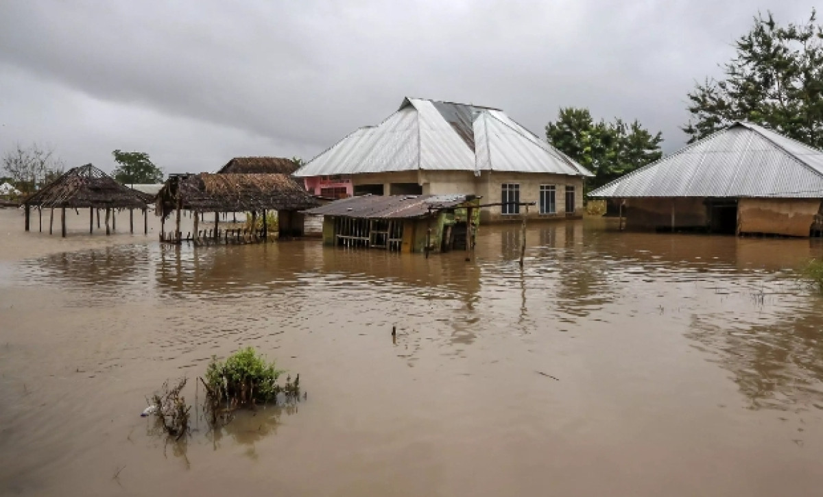 INONDATIONS AU KENYA : Plus de 228 morts et 212 000 déplacés