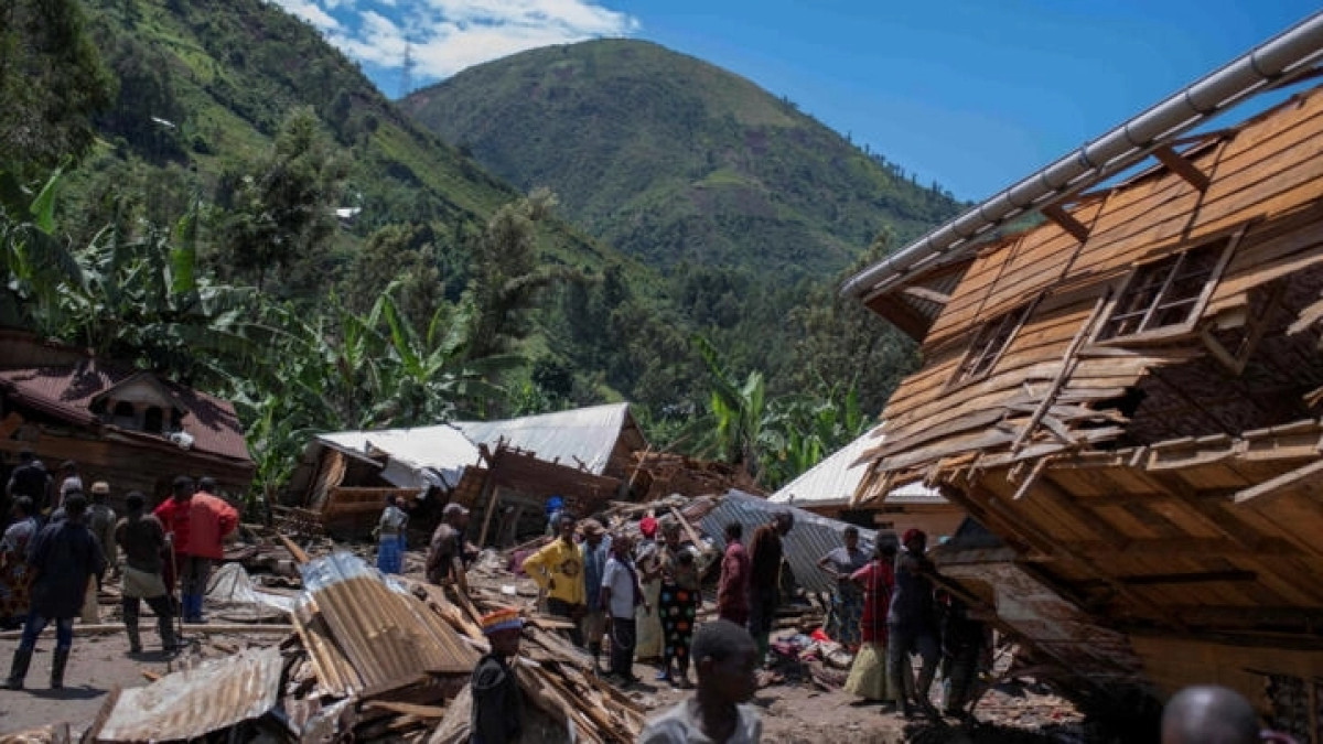 INONDATIONS ET GLISSEMENTS DE TERRAIN EN RDC : Près de 400 morts et des dégâts matériels enregistrés
