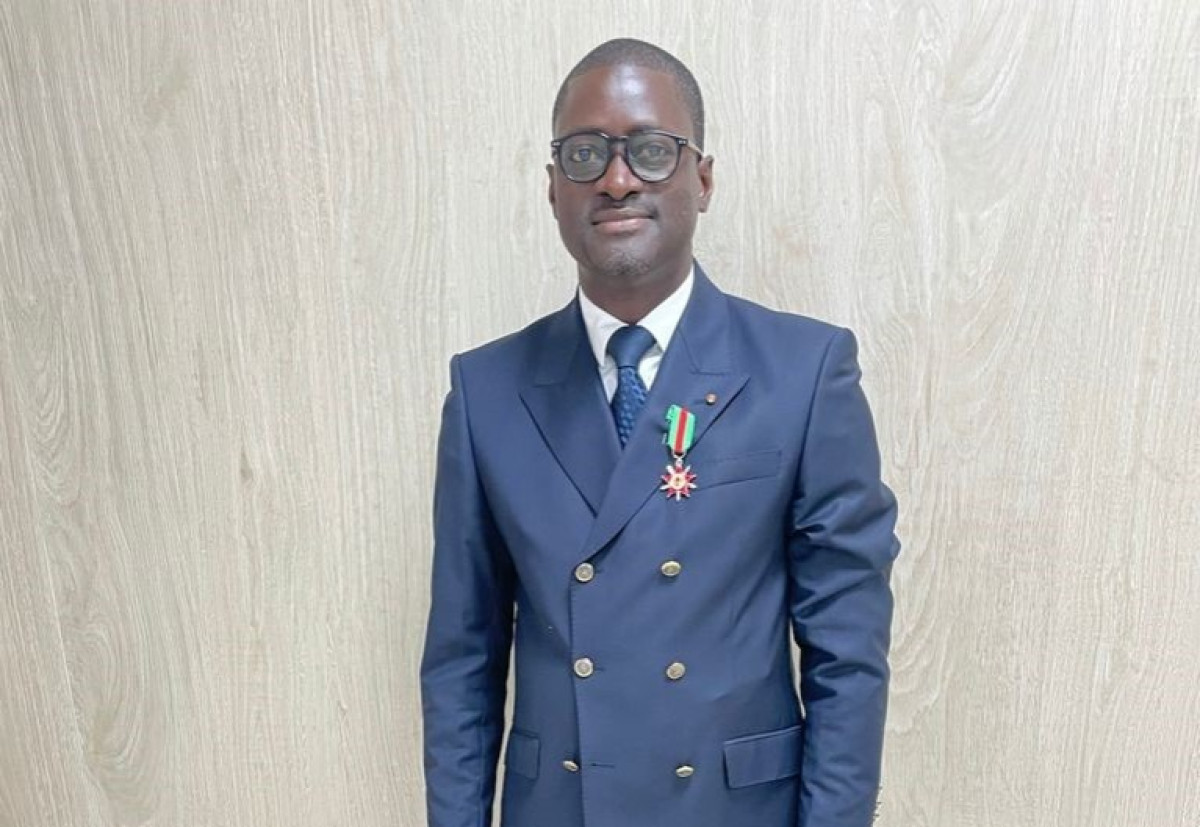 DON DE GROUPE ÉLECTROGÈNE A L’HÔPITAL DE ZONE DE KANDI : L’He Labiou Djibril remercie le gouvernement Talon