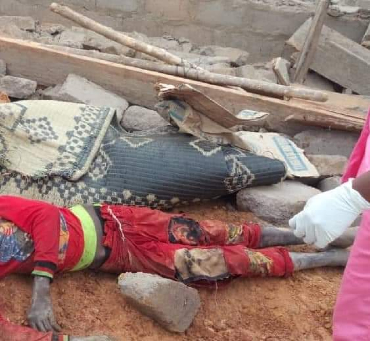 BÉNIN :  Un apprenti maçon meurt sur un chantier de construction