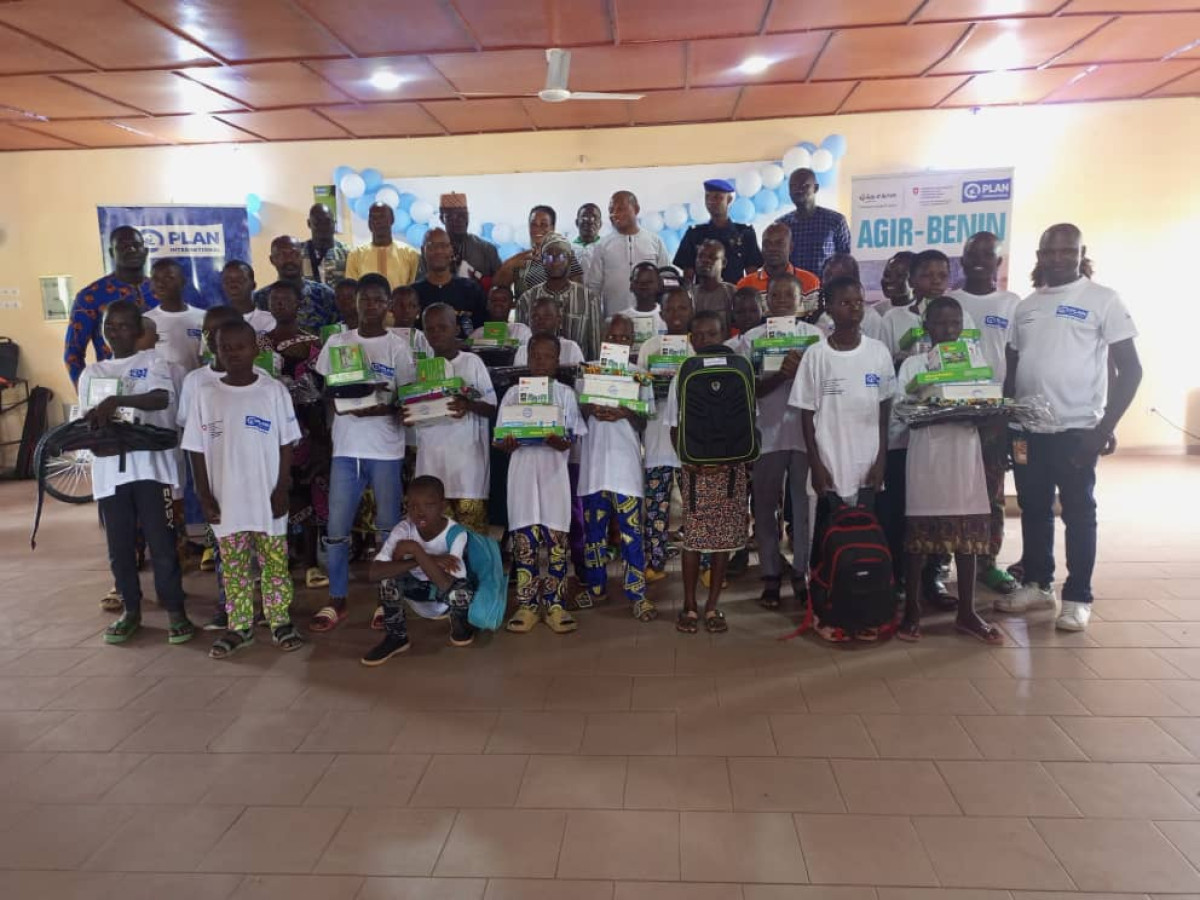 ATACORA/OLYMPIADES DE FRANÇAIS ET DE MATHÉMATIQUES : Dedras Ong prime les meilleurs élèves des neuf communes