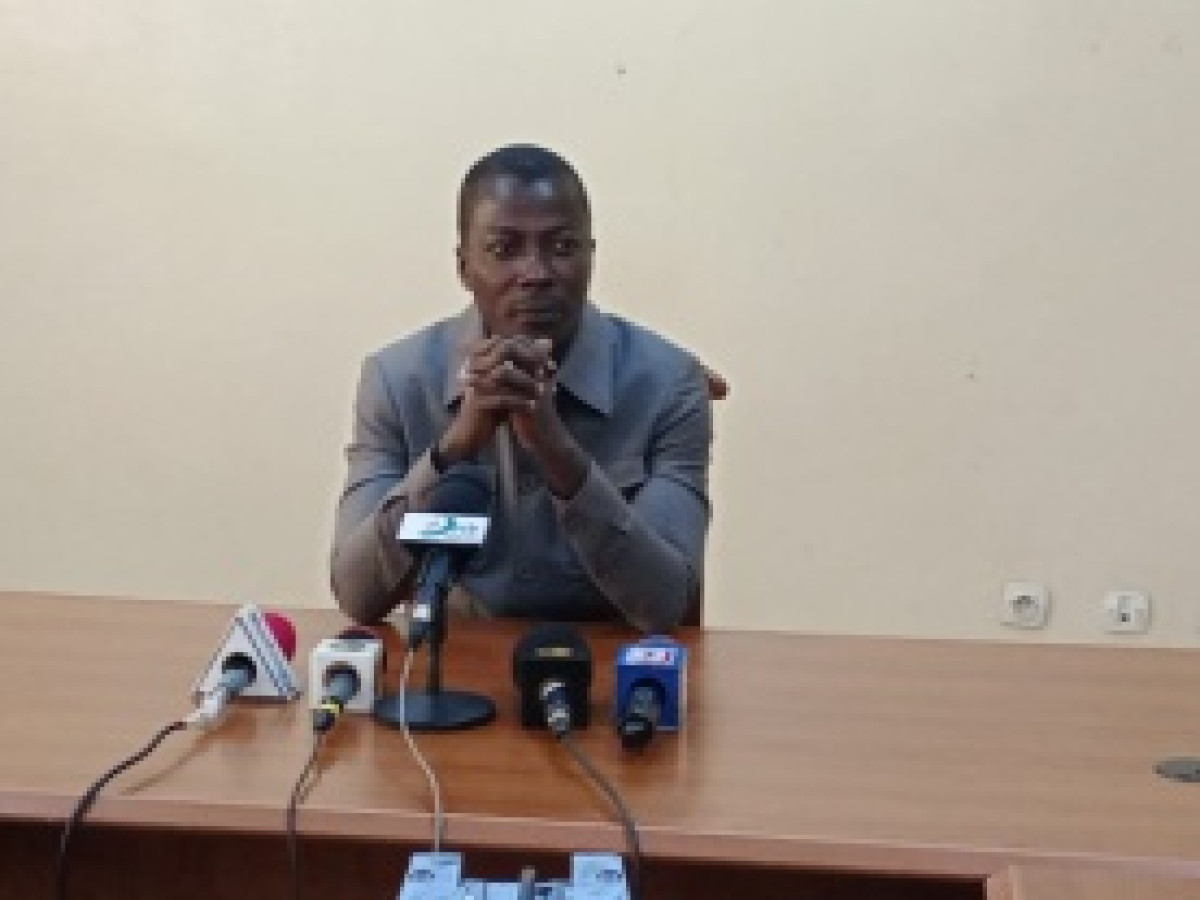 RETARD DANS LES TRAVAUX DE CONSTRUCTION DU MARCHÉ DE GUÈMA DE PARAKOU : Le porte-parole du gouvernement rassure et explique