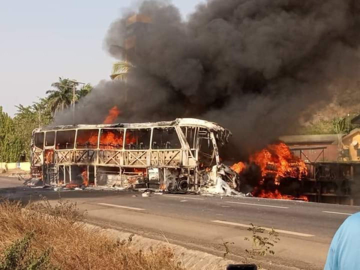 BÉNIN/GRAVE ACCIDENT DE CIRCULATION À DASSA-ZOUMÉ : Un bilan provisoire fait état d&rsquo;une vingtaine de morts