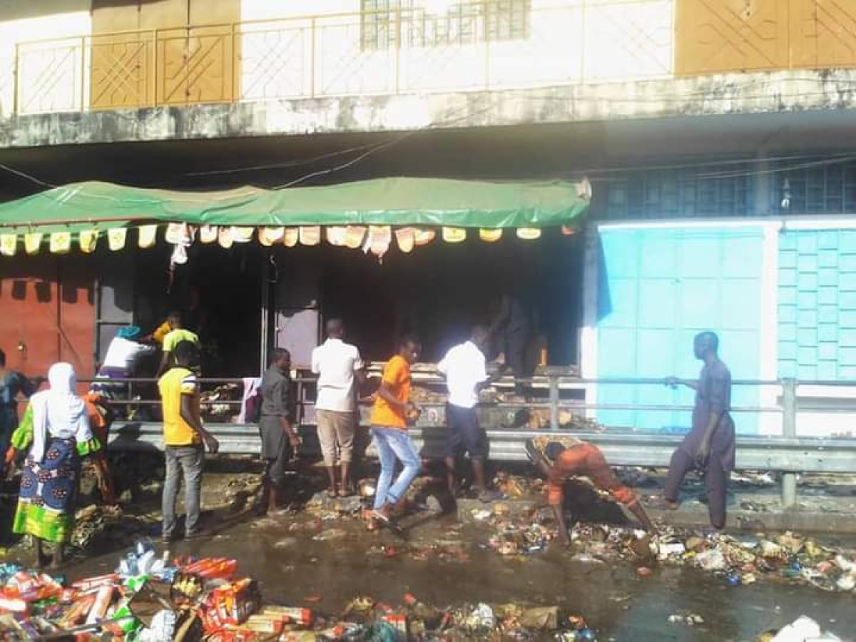 PARAKOU/INCENDIE AU MARCHÉ ARZÈKÈ :  Des marchandises parties en fumée