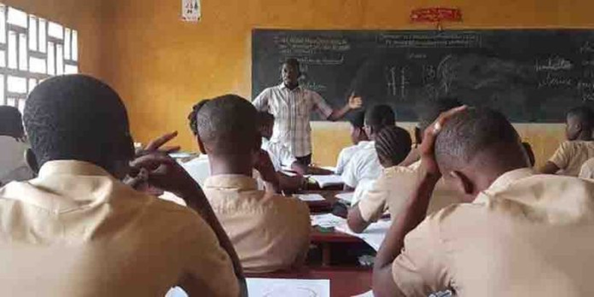 REVERSEMENT DES ENSEIGNANTS CONTRACTUELS DE L&rsquo;ÉTAT À L&rsquo;ISSUE DE L&rsquo;ÉVALUATION-DIAGNOSTIC : Le gouvernement définit les modalités