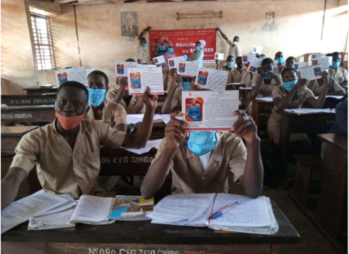 REMISE DES LETTRES D’ENCOURAGEMENT AUX CANDIDATS DU CEG ZONGO PARAKOU : La Fondation Hystérésis dans une démarche de réussite 20/20