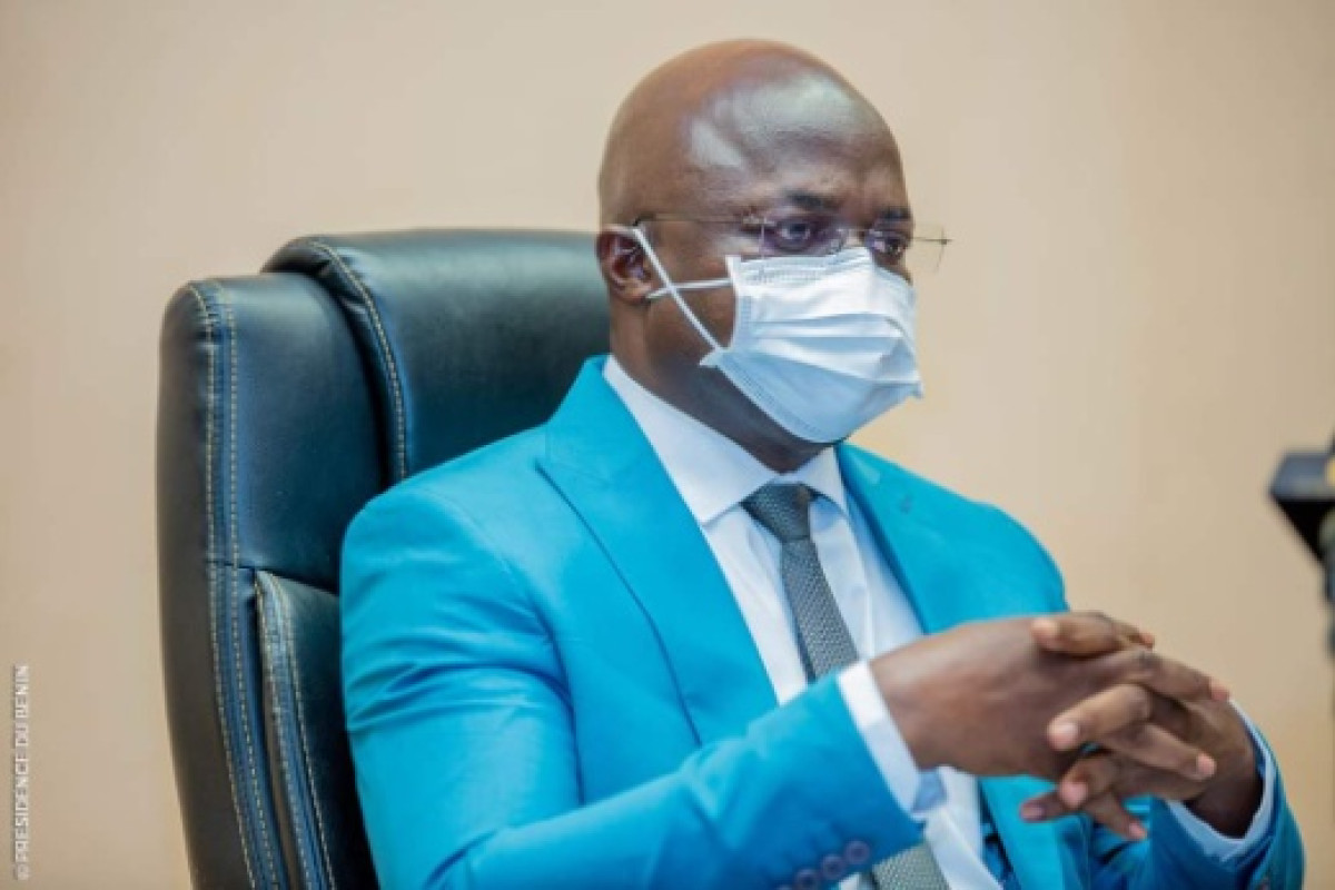 DON DE MANUELS, MATERIELS ET EQUIPEMENTS AUX ETABLISSEMENTS DE L’EFTP : Le ministre Kouaro Chabi ajoute l’utile à l’agréable