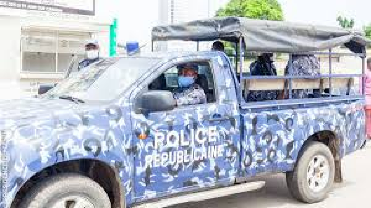 POUR VOL DE CABLES ELECTRIQUES DE LA SBEE A PAHOU : Quatre individus interpellés par la police républicaine