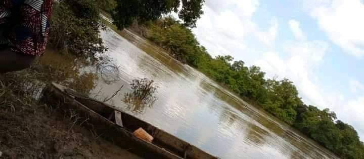 CHAVIREMENT D&rsquo;UNE BARQUE SUR LE FLEUVE OKPARA A KILIBO : Quatre corps repêchés, un introuvable . Les explications du maire Firmin Akpo