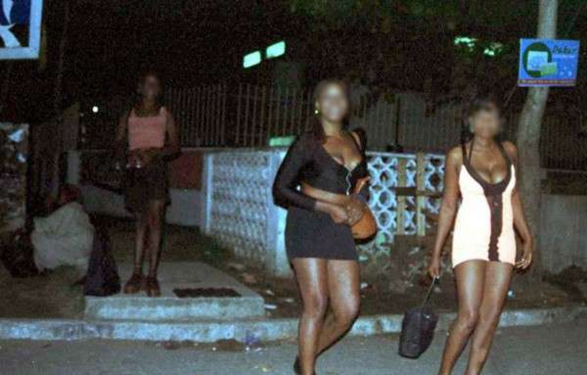 INCURSION DANS L&rsquo;INTIMITÉ DU PLUS VIEUX MÉTIER DU MONDE : La ‘’Prostitution’’, l’ultime choix de survie !