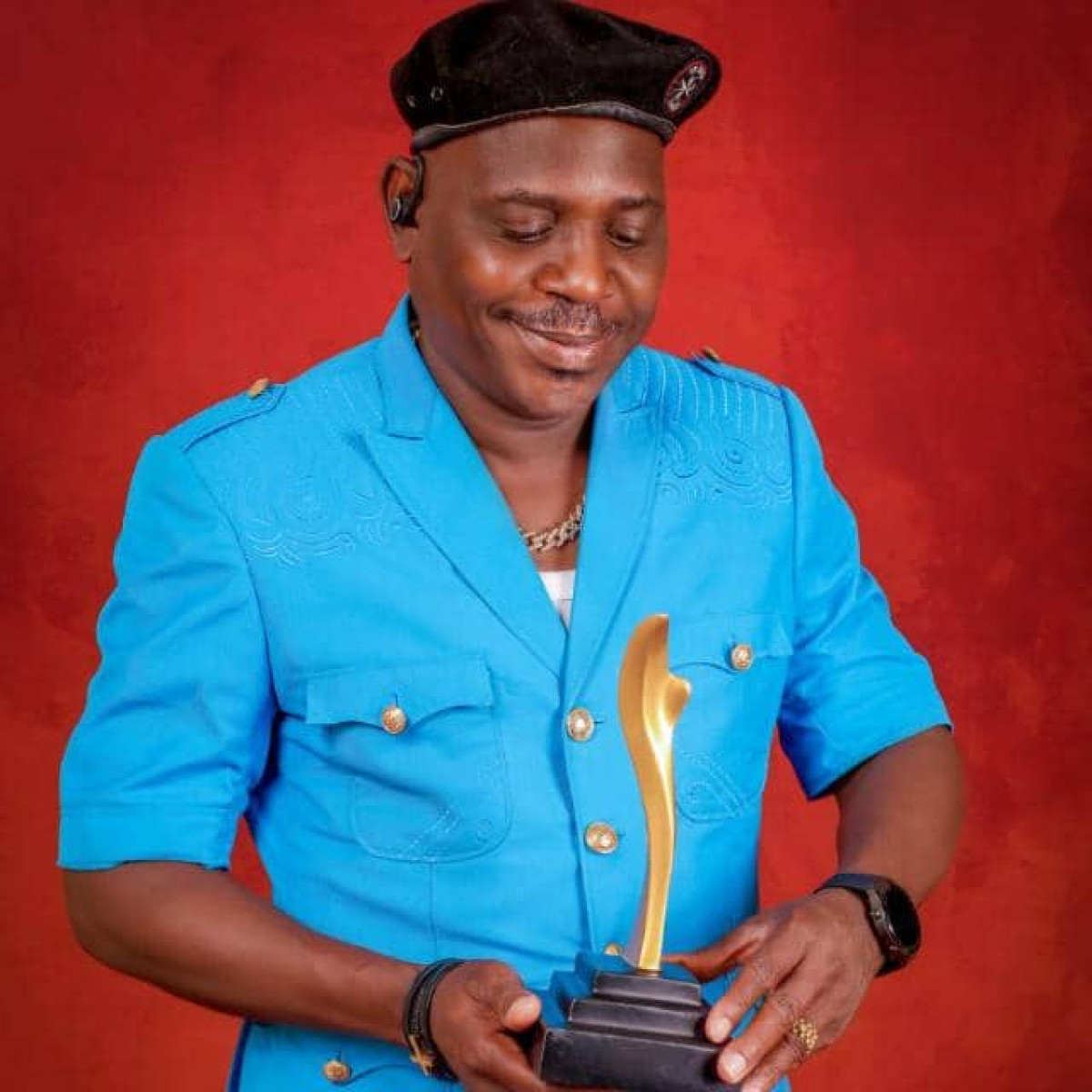 TAC BÉNIN CÉLÉBRATION : Le Salsero Majuscule reçoit le Grand Prix Africain de la musique Afro-cubaine